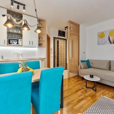 Apartament Gold Lux &