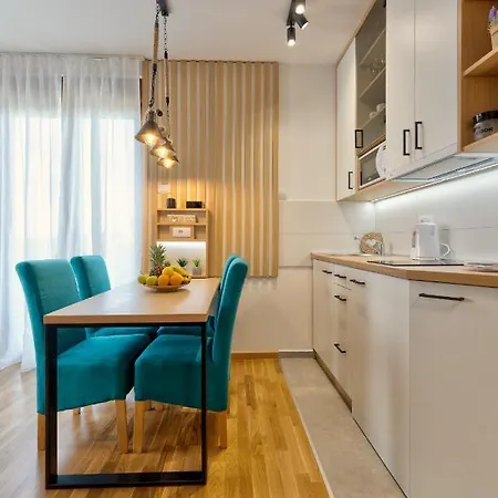 Apartament Gold Lux & *