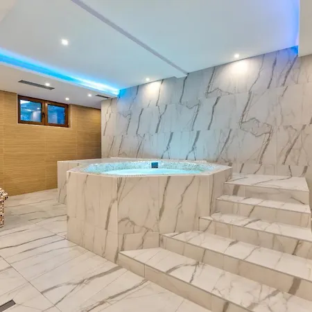 Gold Lux & Apartament *