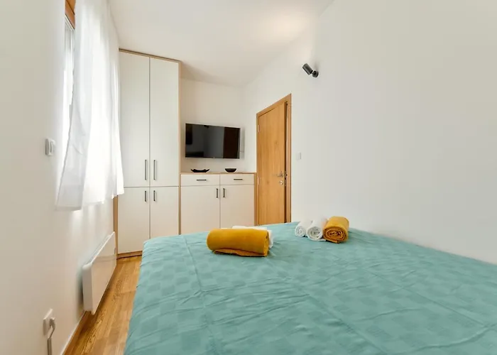 Gold Lux & Apartman *