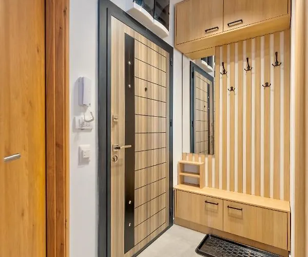 Апартаменты Gold Lux &