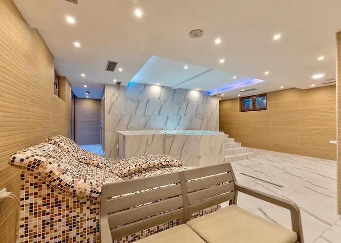 Διαμέρισμα Gold Lux &