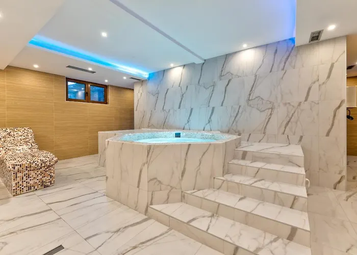 Gold Lux & Διαμέρισμα *